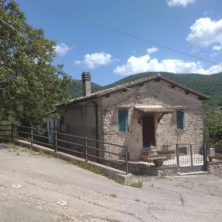 Casa Vacanze Borgo Medievale Villa Porzano Exterior photo